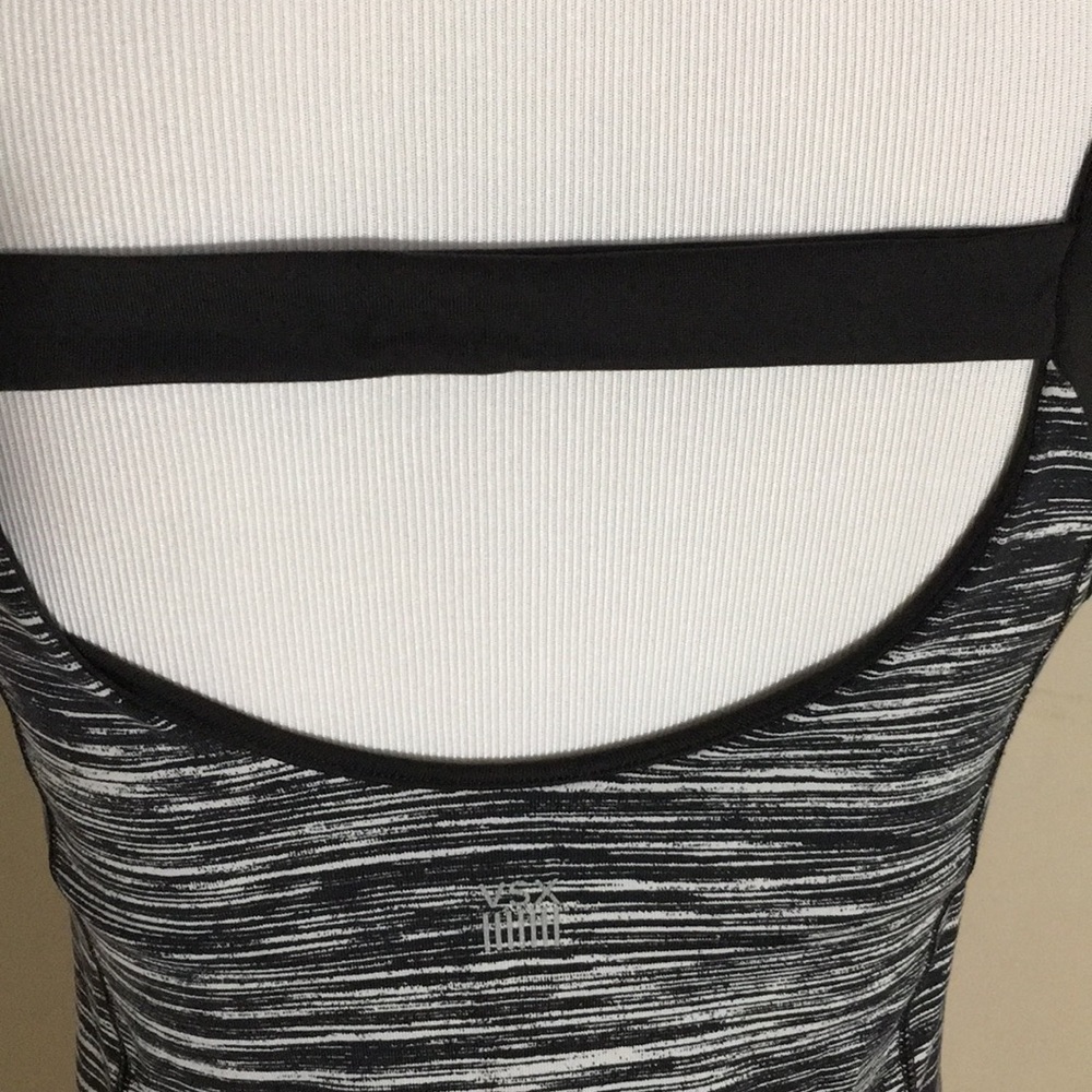 VSX Sport by Victoria's Secret Athletic tank - Picture 5 of 7